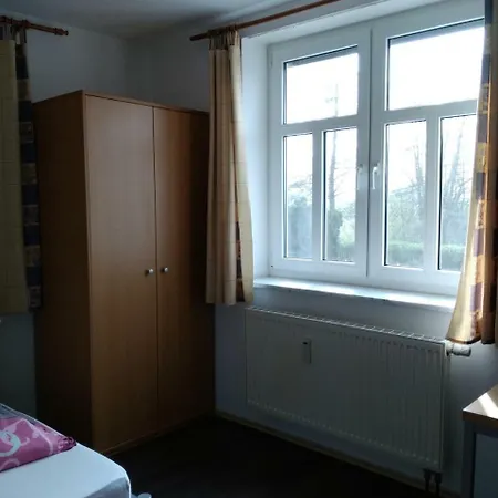 Mobliertes Mit Eigenes Bad In Forchheim Reuth Rum i privatbostad *