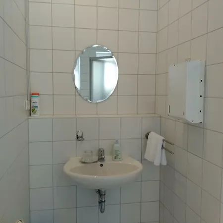 منزل للإقامة Mobliertes Mit Eigenes Bad In Forchheim Reuth