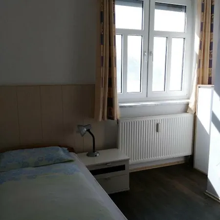 Mobliertes Mit Eigenes Bad In Forchheim Reuth منزل للإقامة